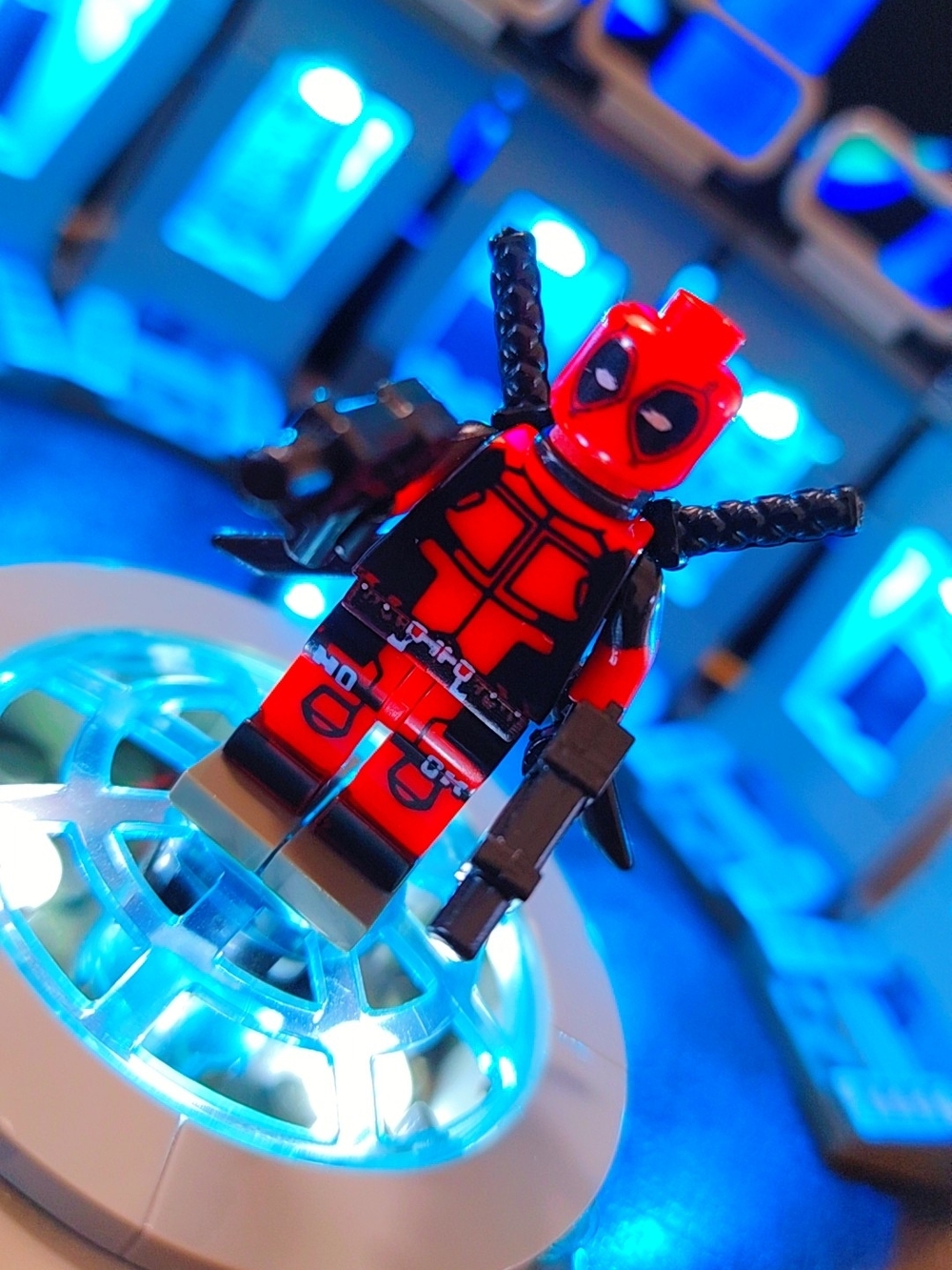 Deadpool Minifigure Lego Compatible - Picture 7 of 7
